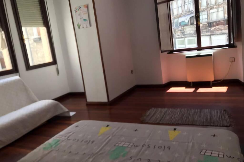 Apartamento En Pleno Centro Catedral 1D Oviedo Eksteriør bilde