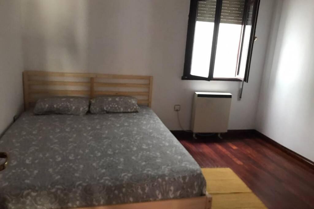 Apartamento En Pleno Centro Catedral 1D Oviedo Eksteriør bilde