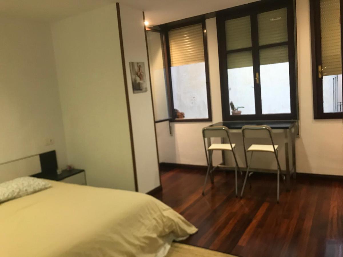 Apartamento En Pleno Centro Catedral 1D Oviedo Eksteriør bilde